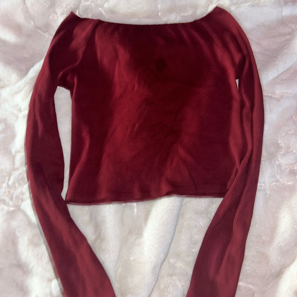 BRANDY MELVILLE TOP